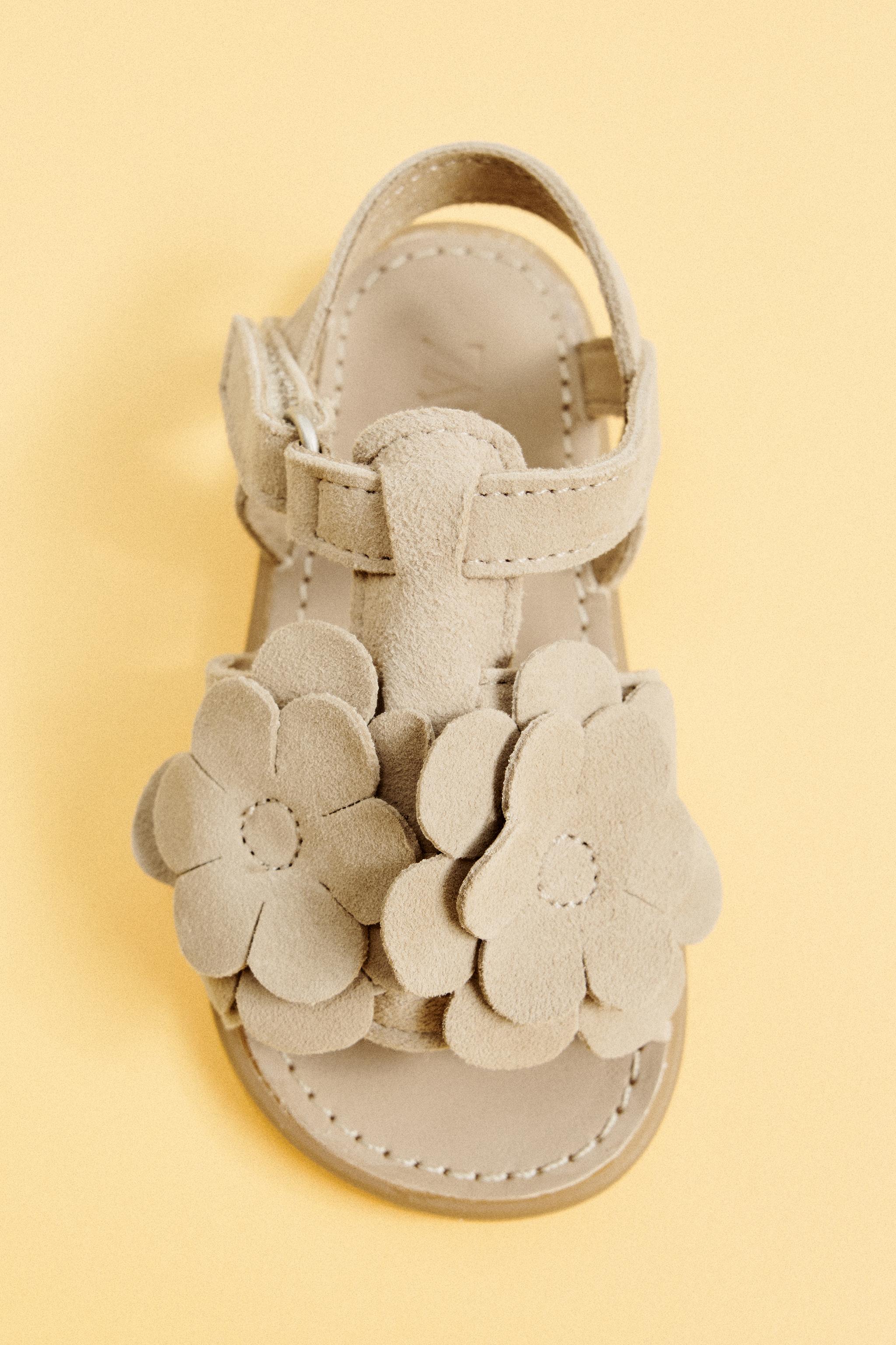 FLORAL LEATHER BAREFOOT SANDALS — Gold