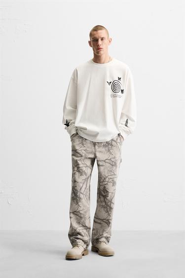 PANTALÓN CARPINTERO ESTAMPADO - Gris de Zara - Imagen 0