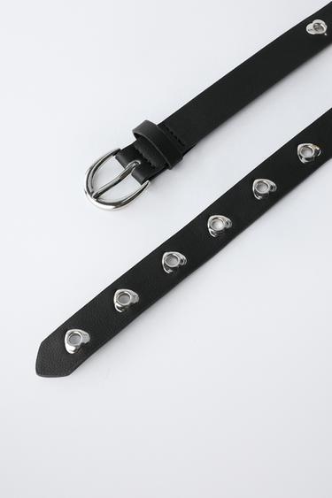 CEINTURE EN MATIÈRE SYNTHÉTIQUE ŒILLETS - Noir de Zara - Image 1