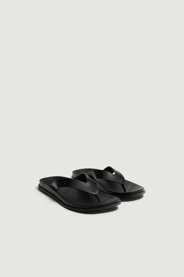 صندل بأشرطة - أسود by Zara