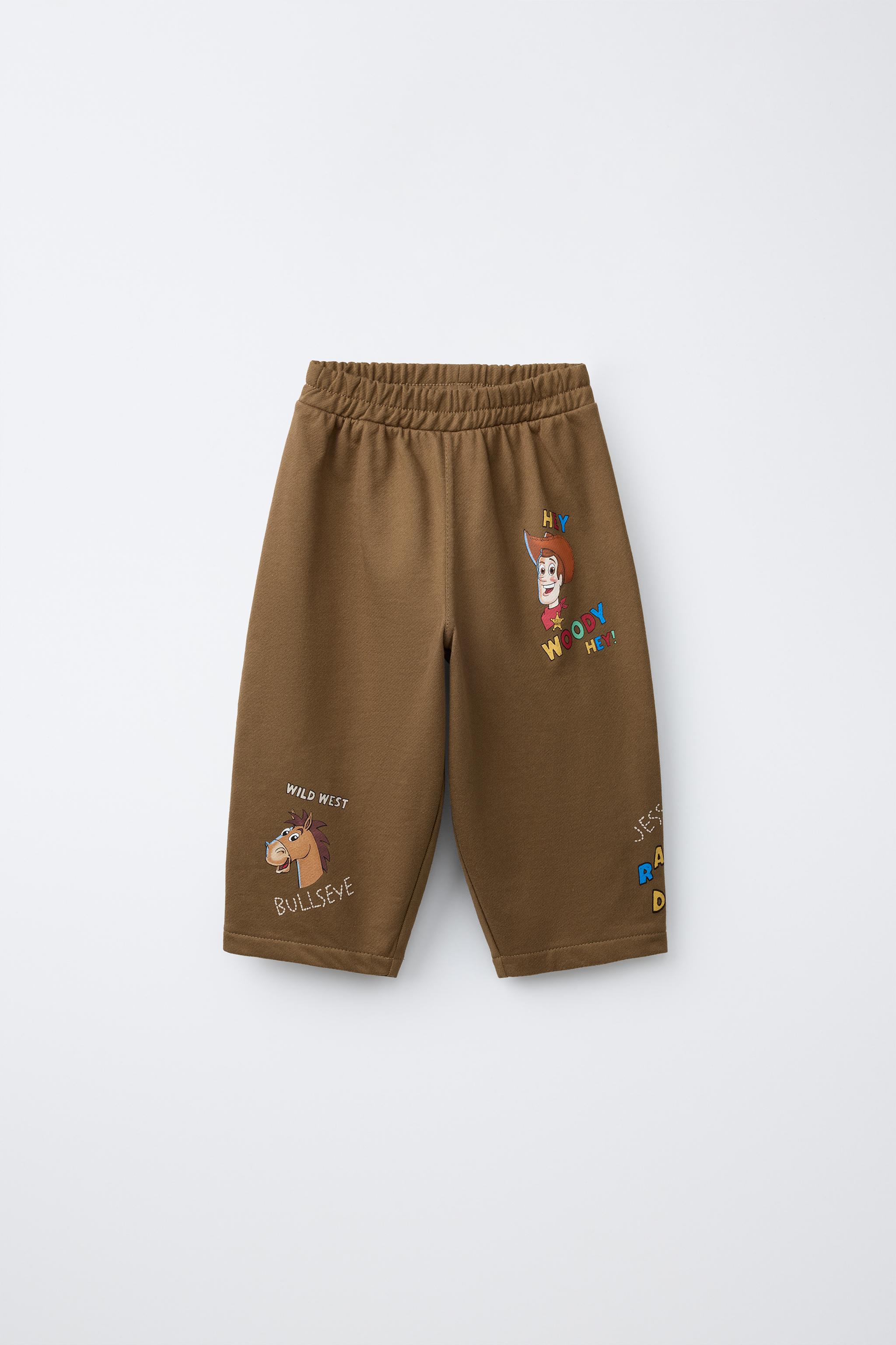 PANTALÓN FELPA BAGGY ESTAMPADO TOY STORY © DISNEY PIXAR