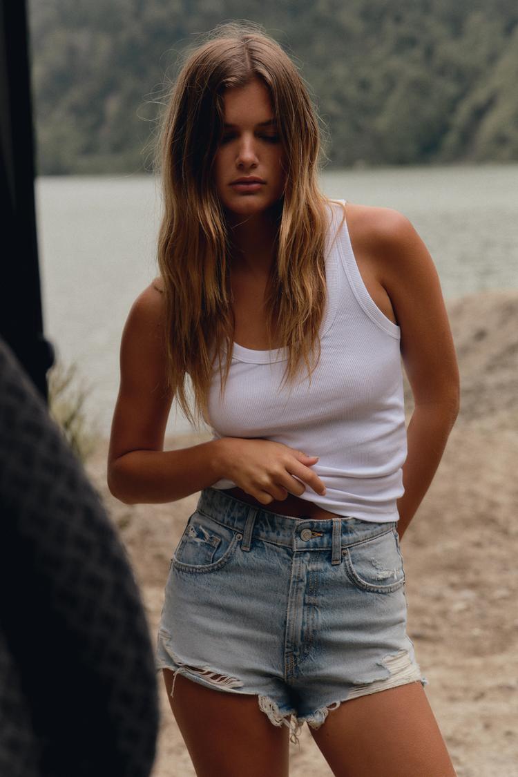 STRAPPY RIB TOP