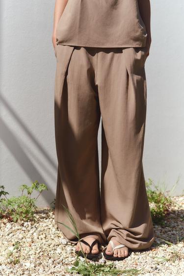 بنطلون بلاتزو - بني فاتح الخاص بـ Zara