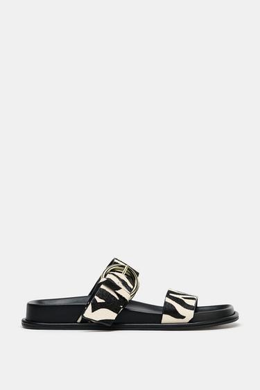 SANDALIA PLANA PIEL ESTAMPADO ANIMAL - Cebra de Zara - Imagen 0