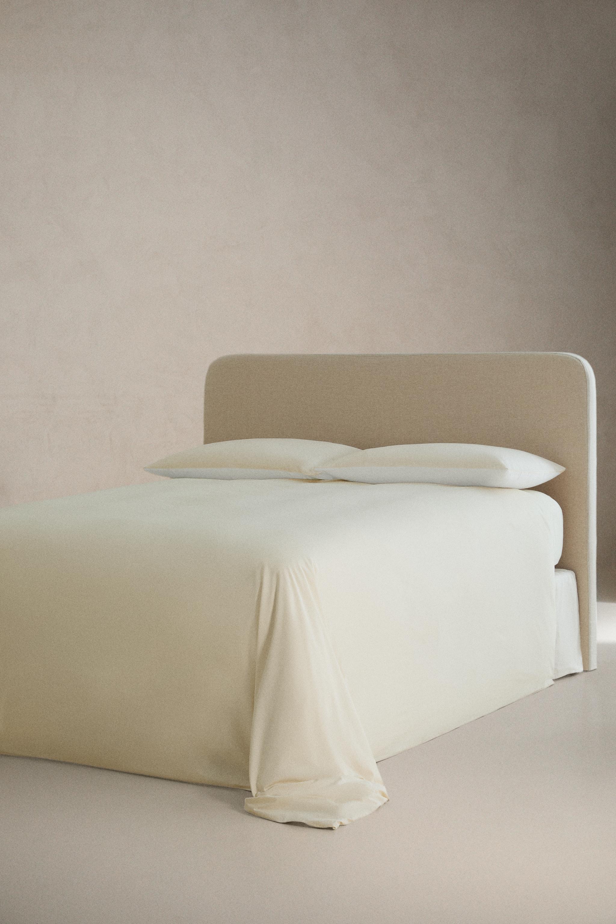 FADED PERCALE COTTON FITTED SHEET — Ecru
