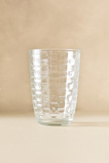 RAISED SQUARE-EFFECT TUMBLER -  by Zara