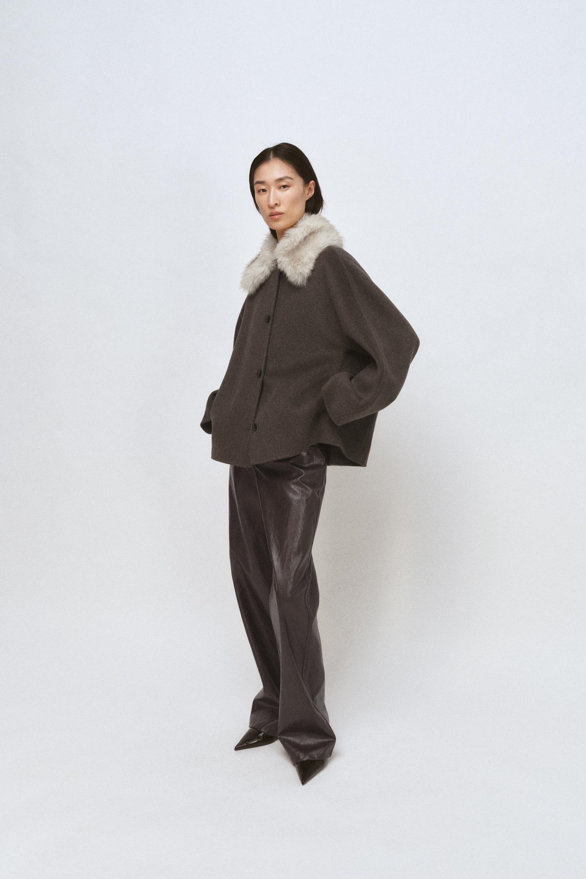 Zara WOOL BLEND COAT WITH FAUX FUR COLLAR ZW COLLECTION