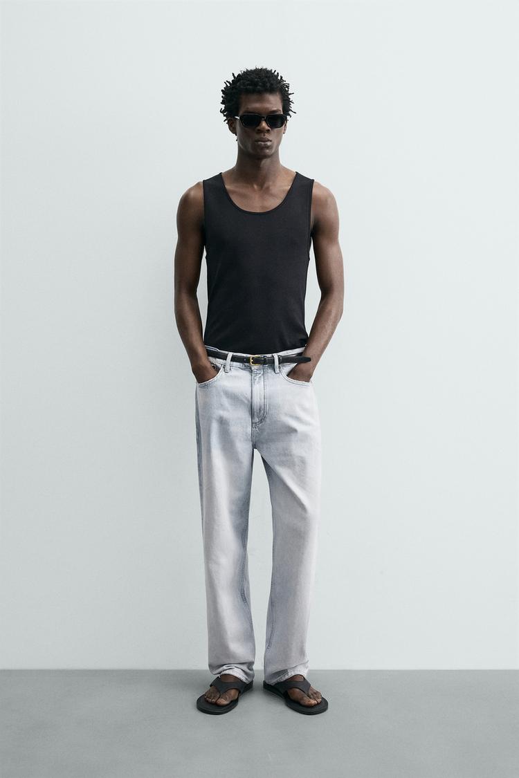 STRAIGHT ANKLE FIT JEAN