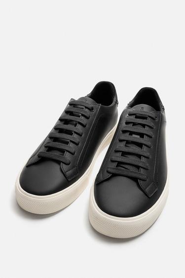 BASKETS BASIQUES - Noir de Zara - Image 1