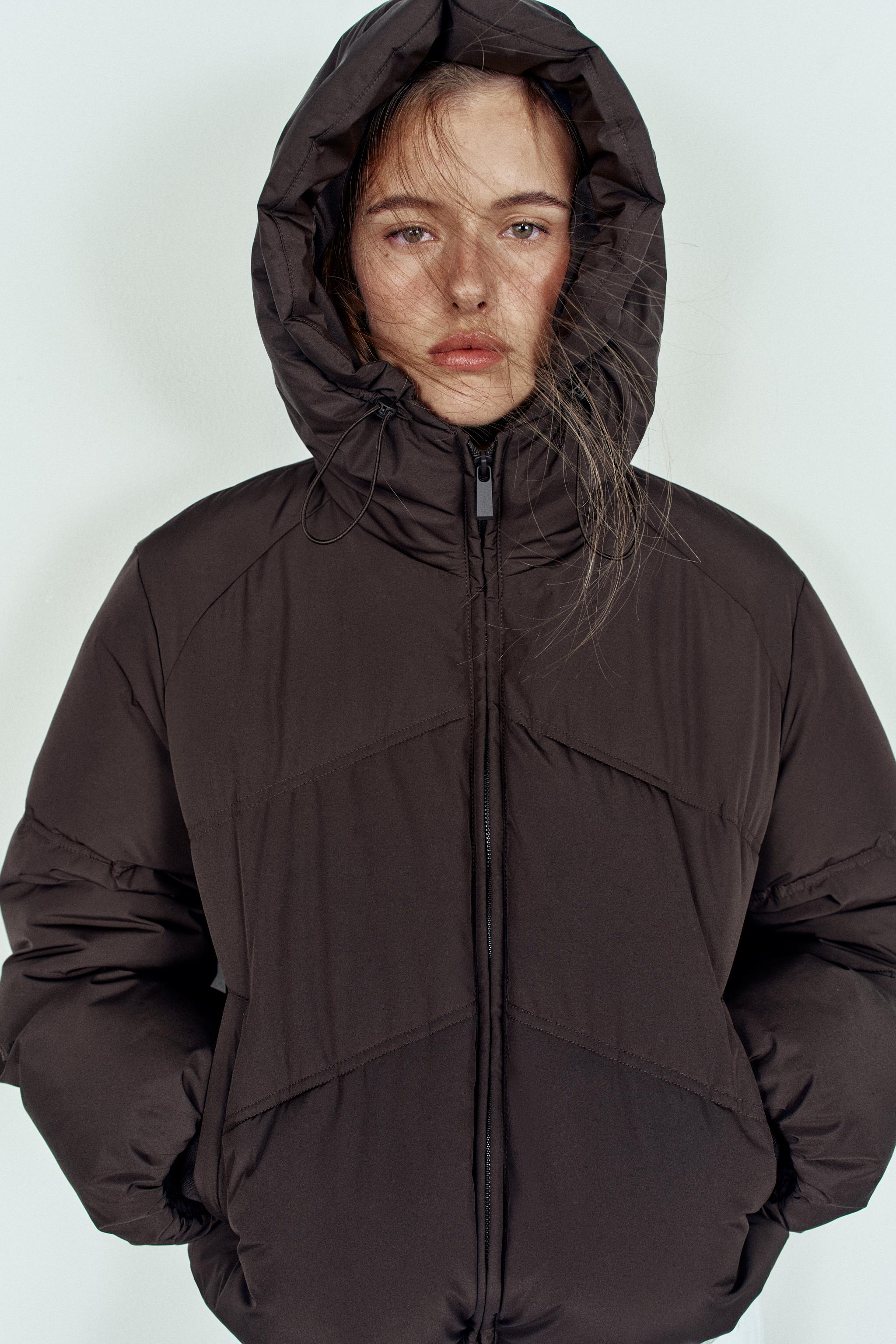 ANORAK MATELASSÉ CAPUCHE WATER REPELLENT WINDPROOF