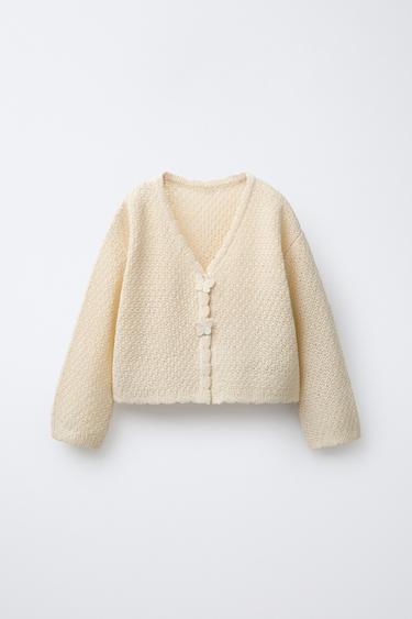 جاكيت محاك بفراشات - فانيليا الخاص بـ Zara