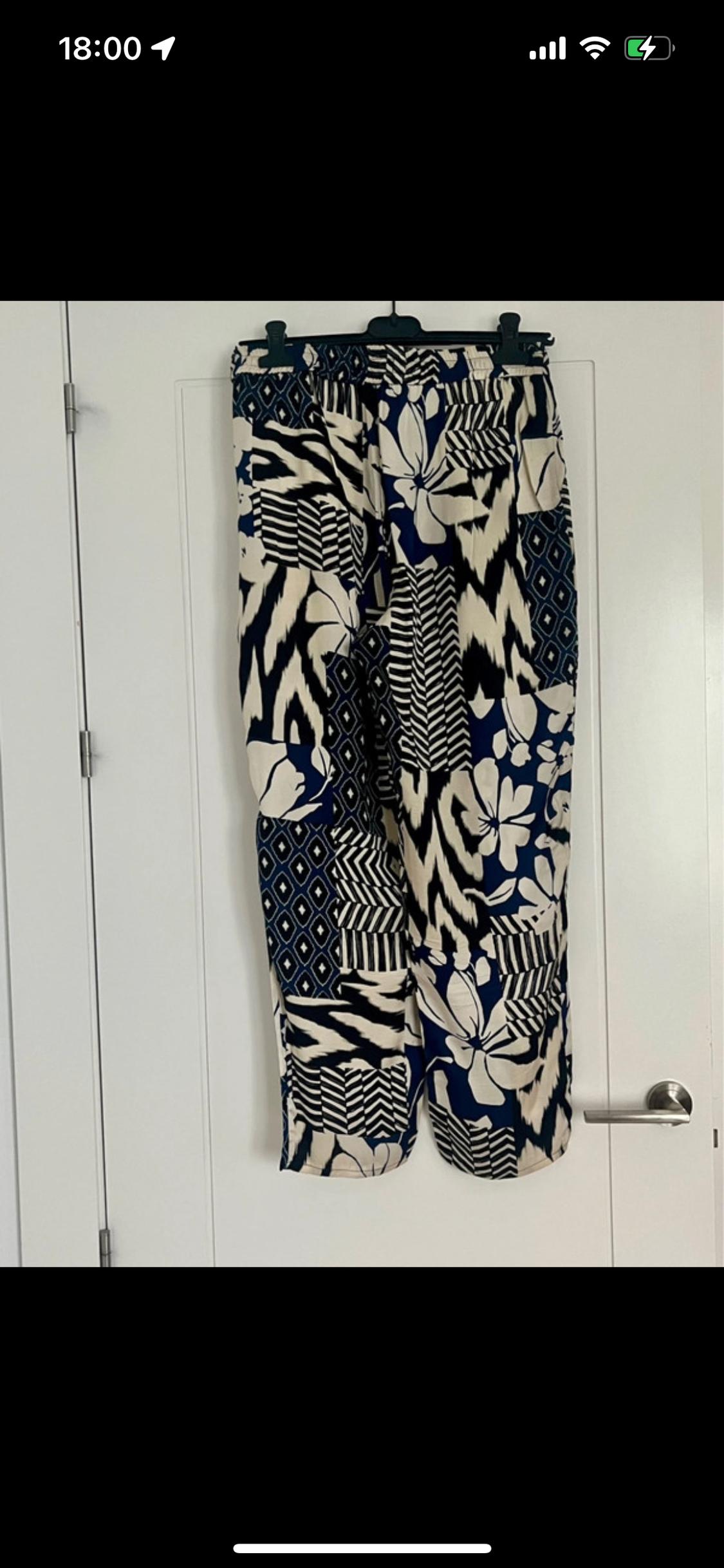 PRINTED PYJAMA BOTTOMS - Image 2