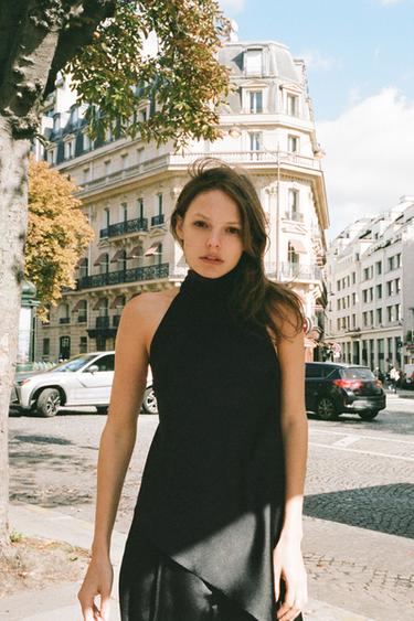 Zara SATIN HALTER TOP - Black
