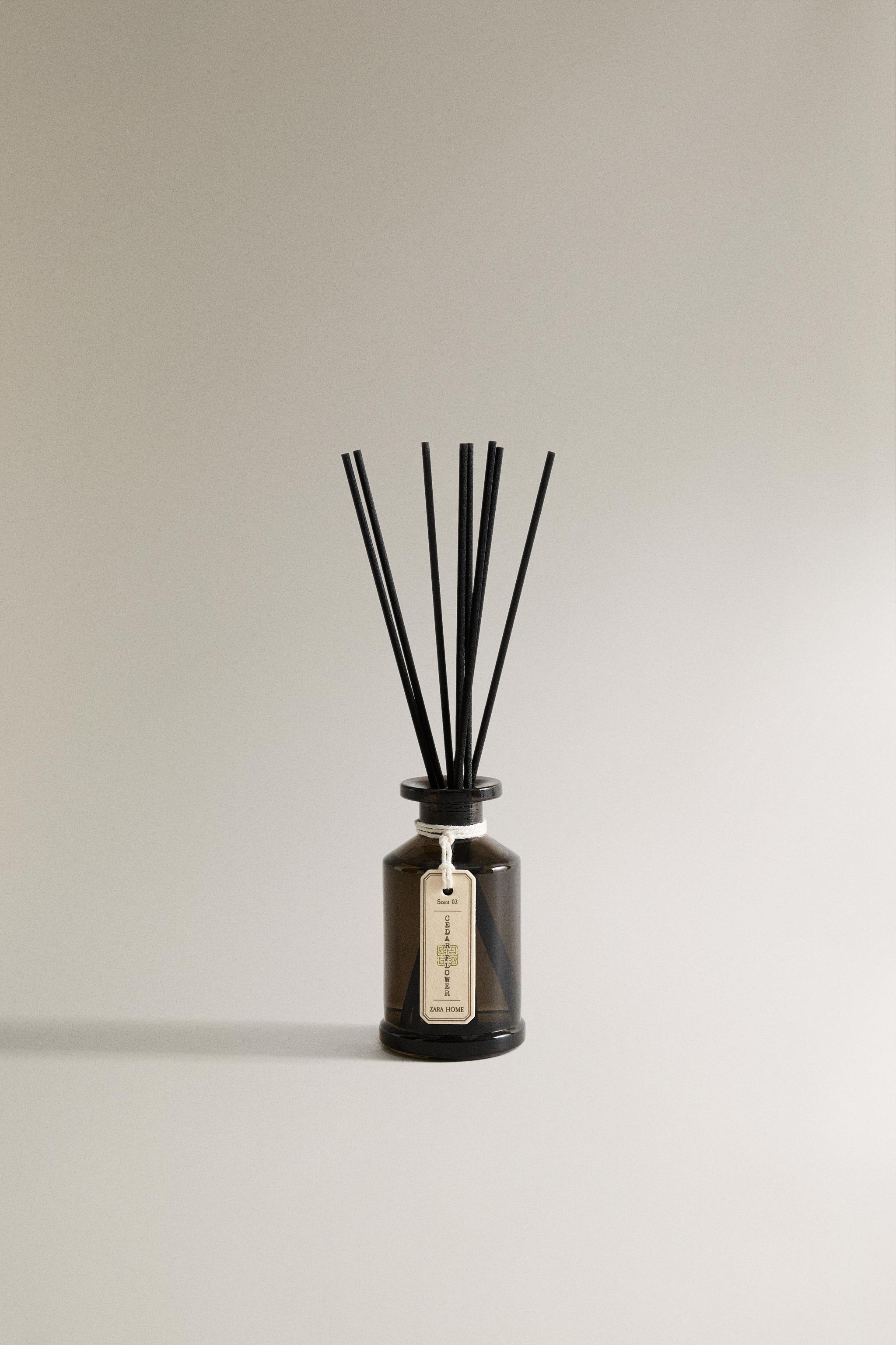 100ML) CEDAR FLOWER リードディフューザー - エメラルドグリーン