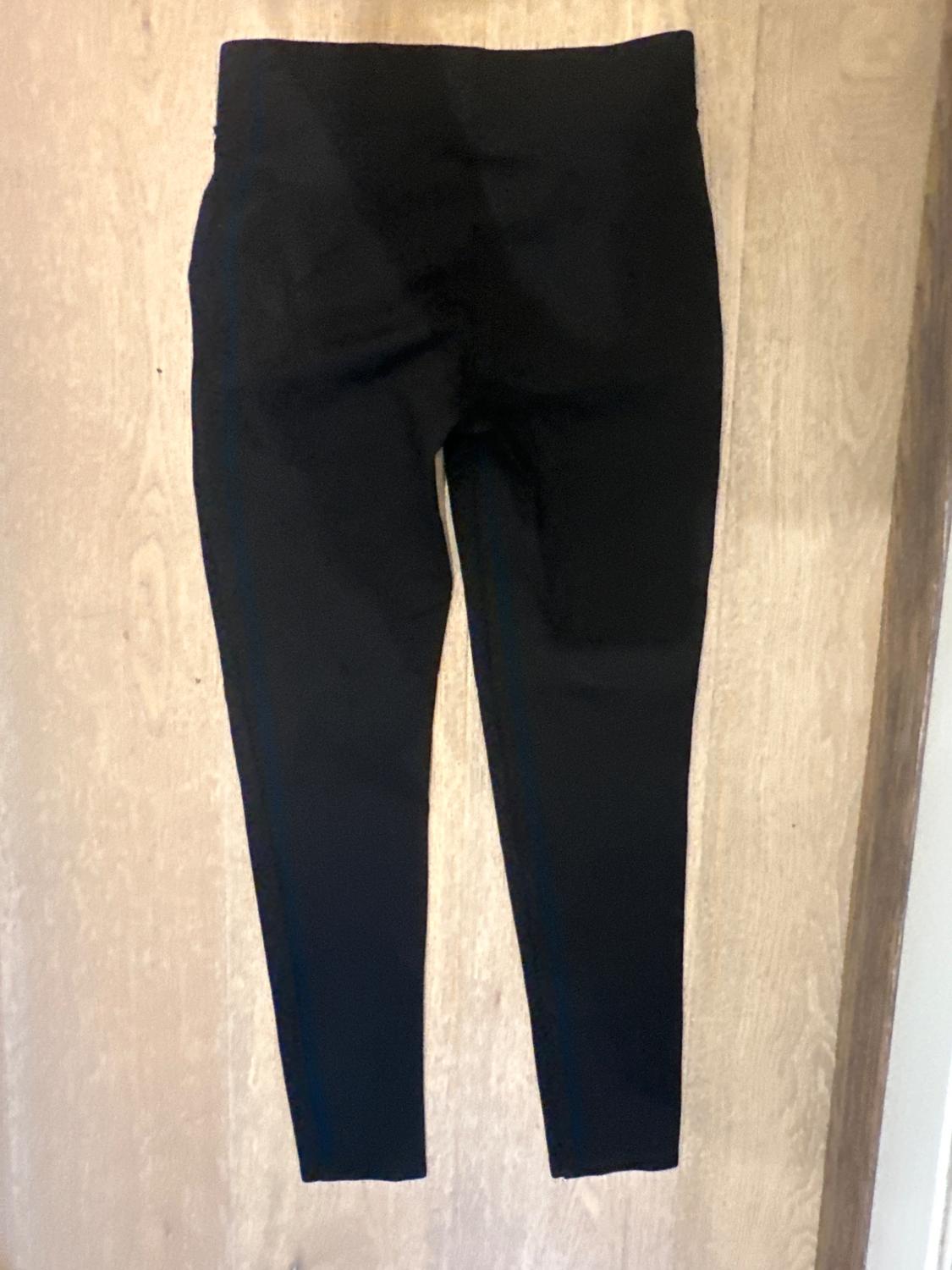 LEGGINGS WITH GOLD BUTTONS - Image 3