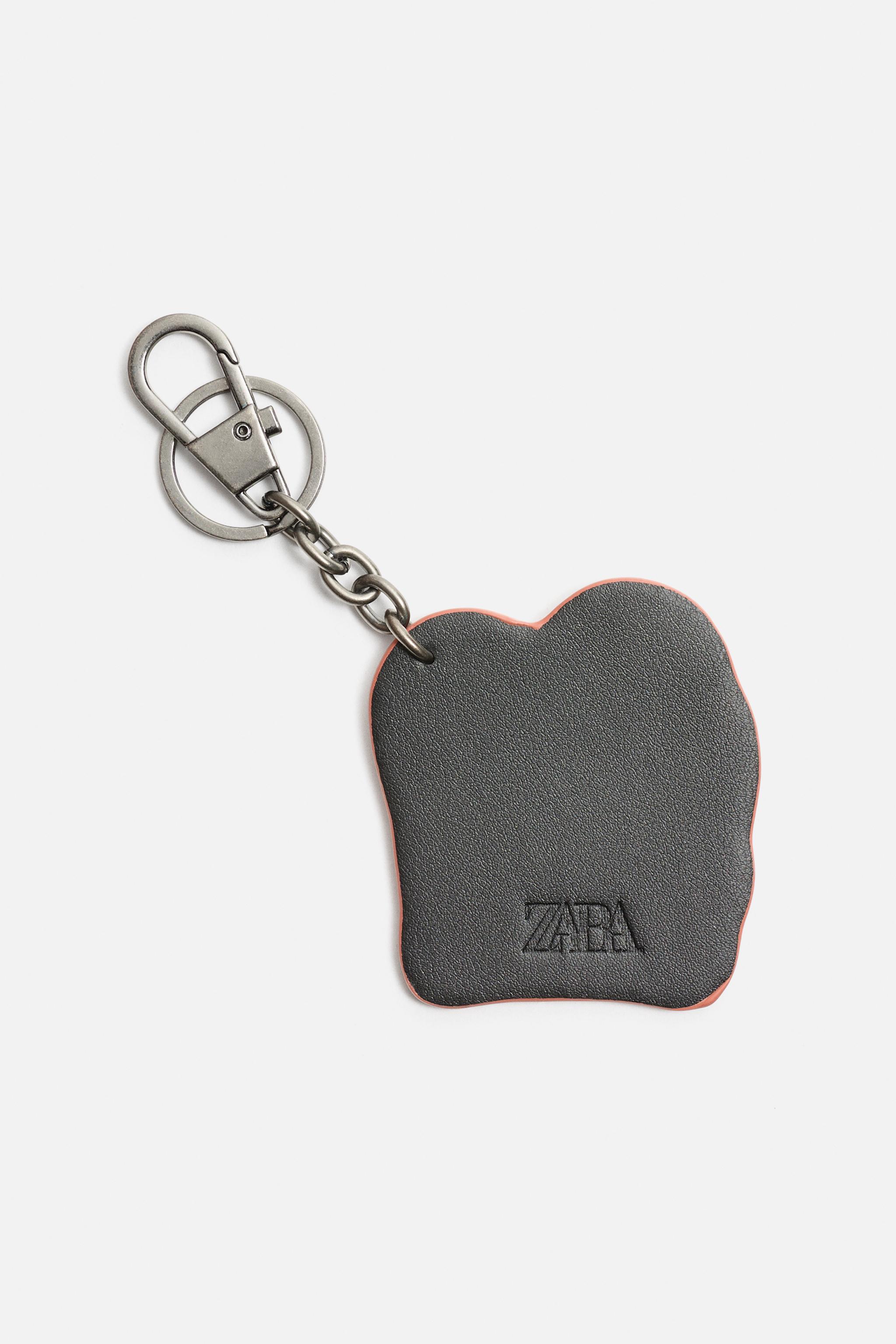 TOAST KEYCHAIN - Multi-color | ZARA United States