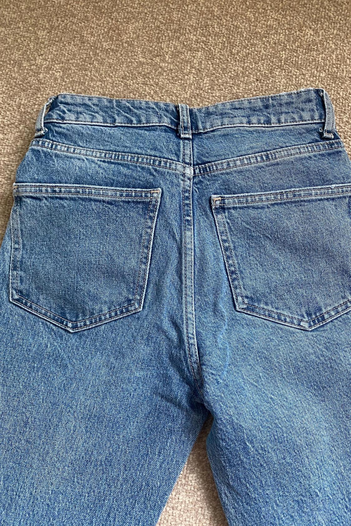 HIGH WAIST JEANS - Image 3