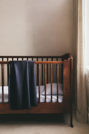 BABYTÆPPE I KASHMIR - marine fra Zara