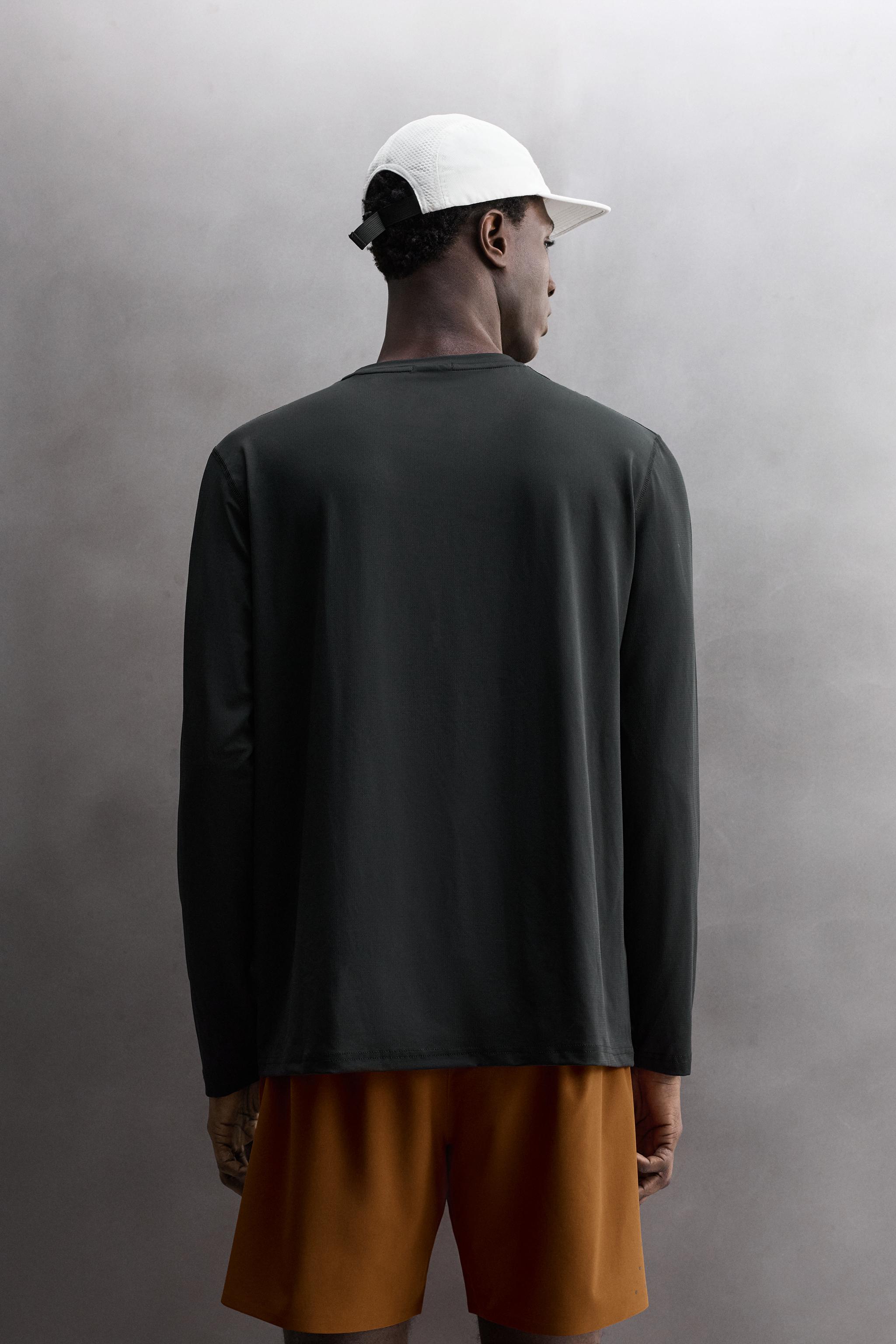 BASIC LONG SLEEVE TECHNICAL T-SHIRT