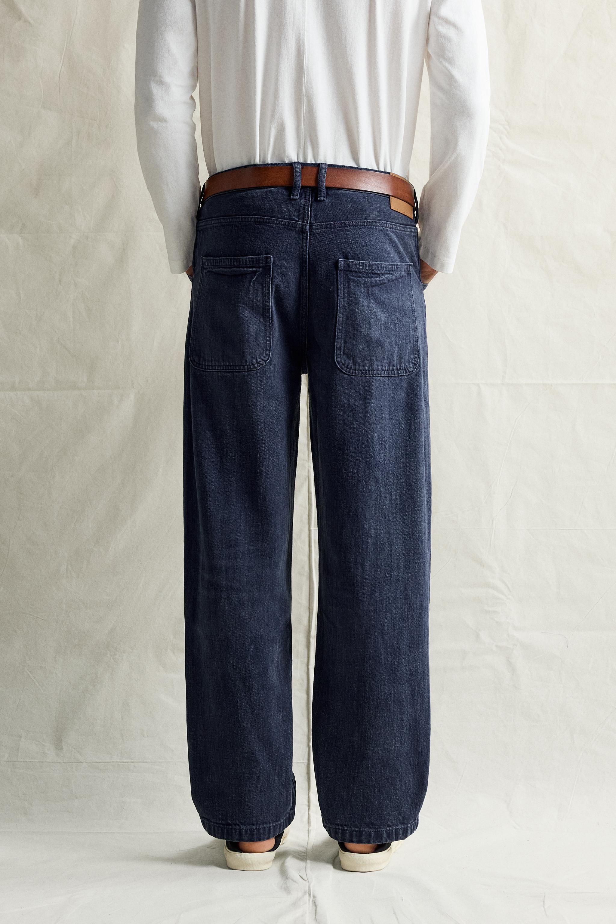 WASHED RELAXED FIT JEANS