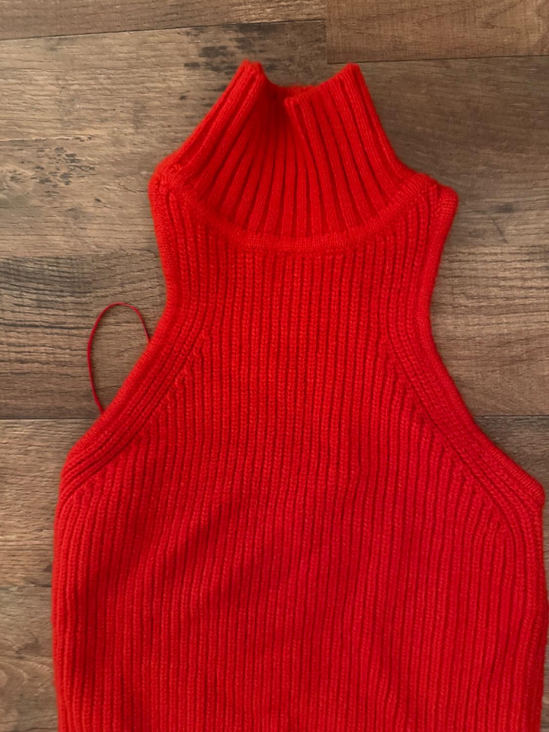 HALTER KNIT TOP - Image 3