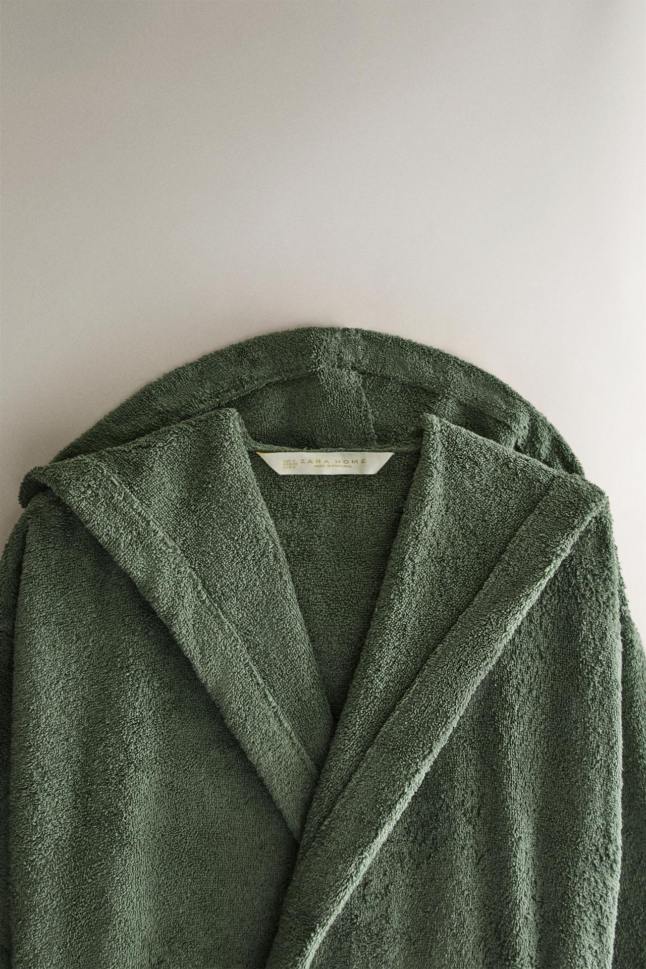 HOODED BATHROBE (360 GXM²) — Khaki