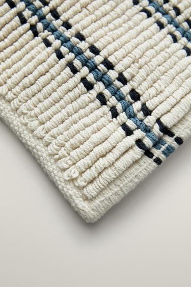 STRIPED BATH MAT — Ecru / Blue 2