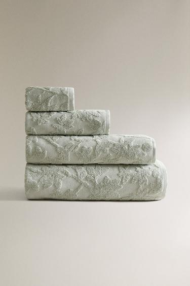 Zara FLORAL JACQUARD BATH TOWEL - Blue / Green - Image 0