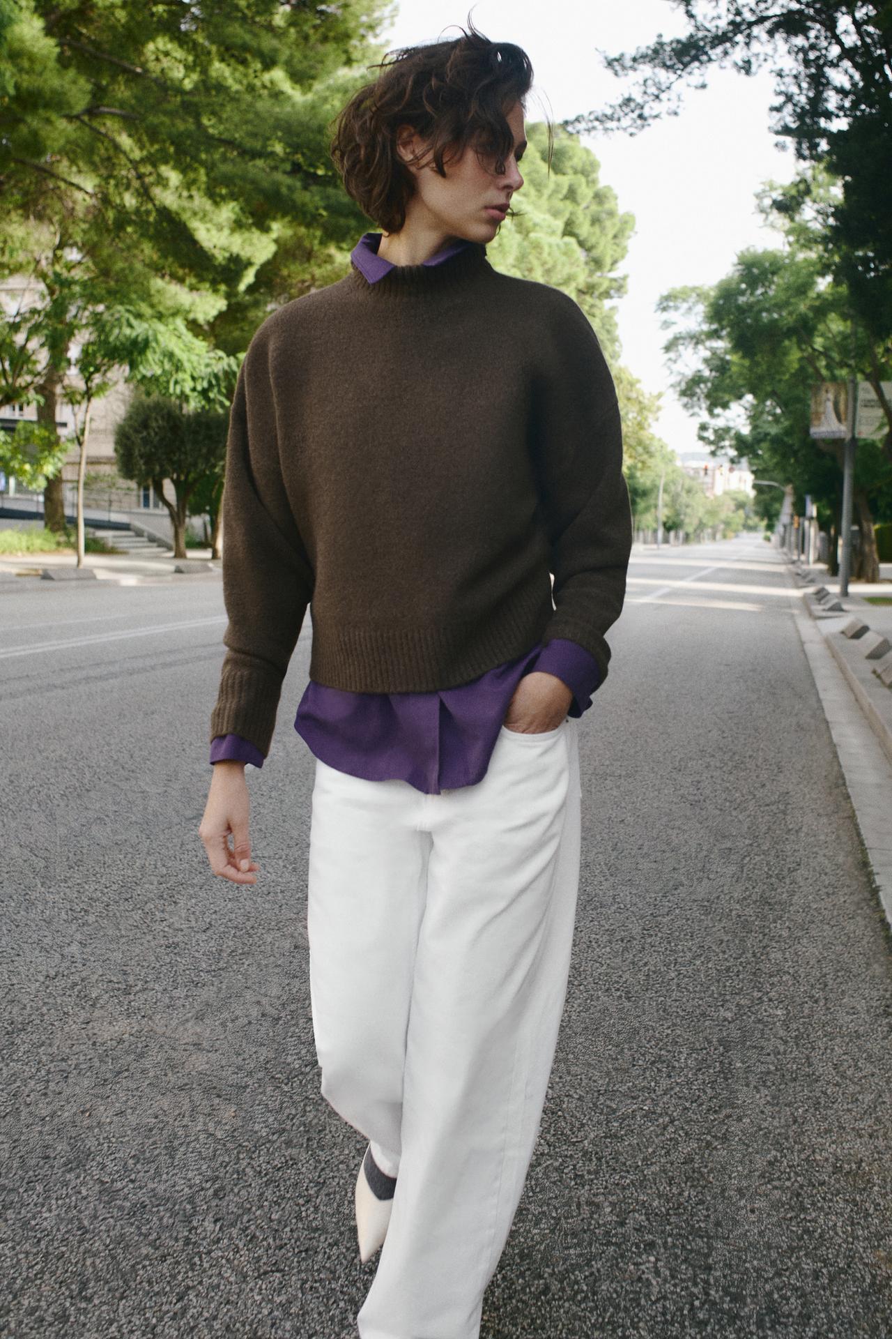 SOFT KNIT SWEATER — Chocolate