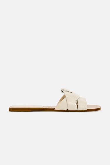 SANDALIA PLANA PIEL CRUZADA - Blanco Crudo de Zara