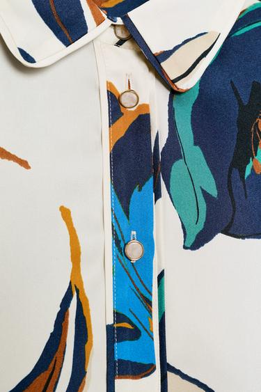 CHEMISE SATINÉE À IMPRIMÉ FLORAL - Multicolore de Zara - Image 7