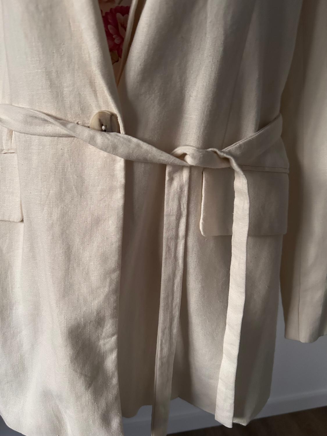 LINEN BLEND BLAZER WITH BELT - Image 3