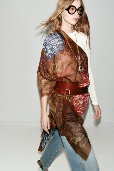 منديل مطبع بالفاوانيا - توفي الخاص بـ Zara - صورة 0