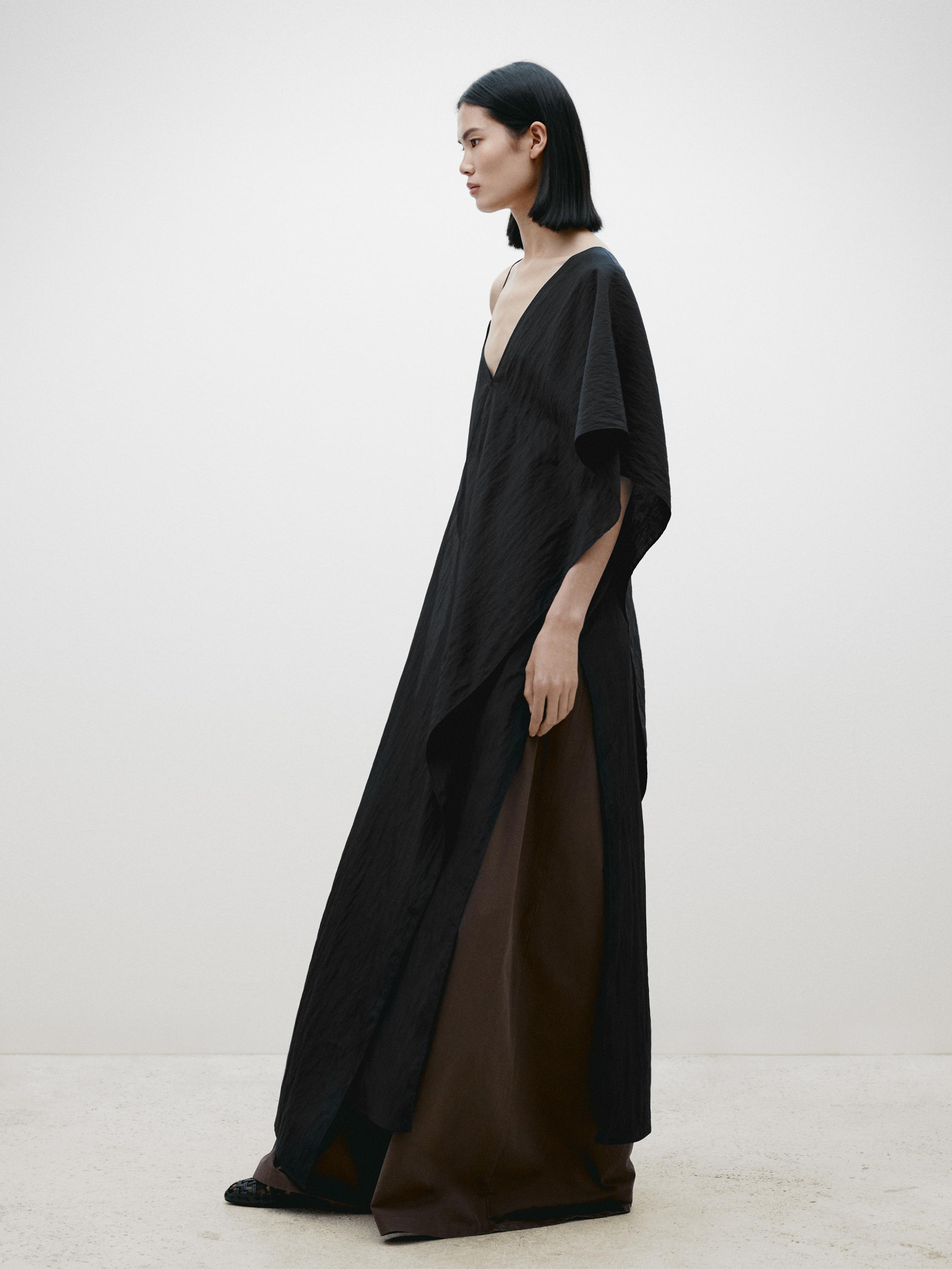 Robe longue asymétrique - Limited Edition - Noir | ZARA Canada