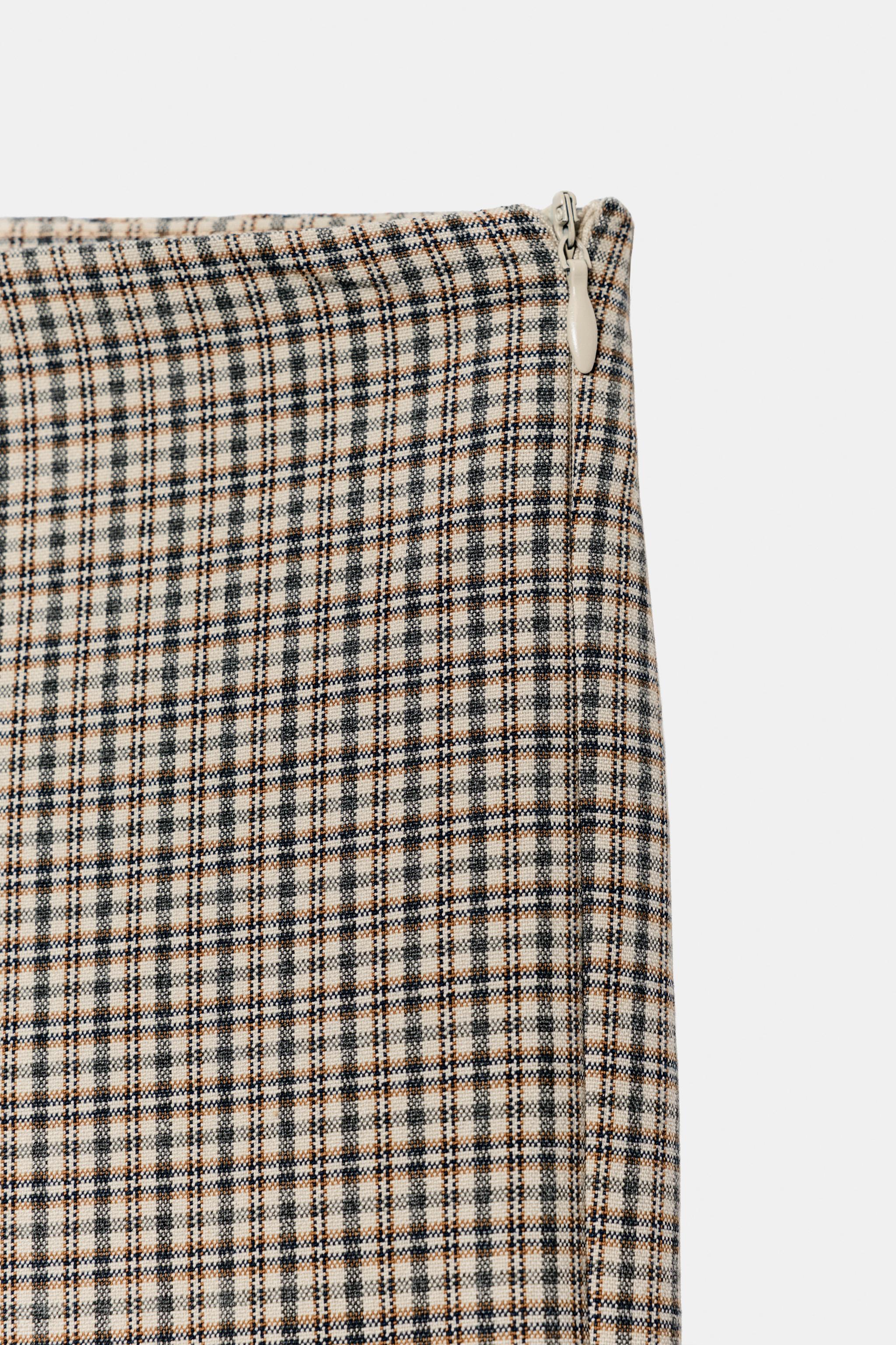 PANTALON CAPRI À CARREAUX