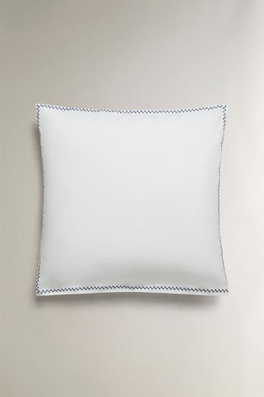 TAIE D’OREILLER BRODERIE BORDURE - Blanc cassé de Zara - Image 1