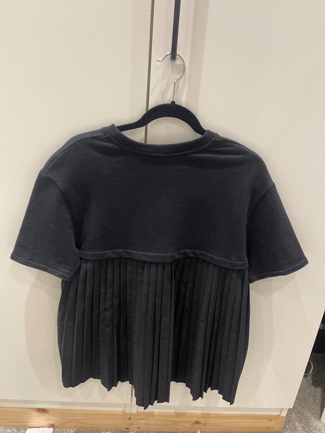 SWEATSHIRT WITH PLEATED BACK - Image 2