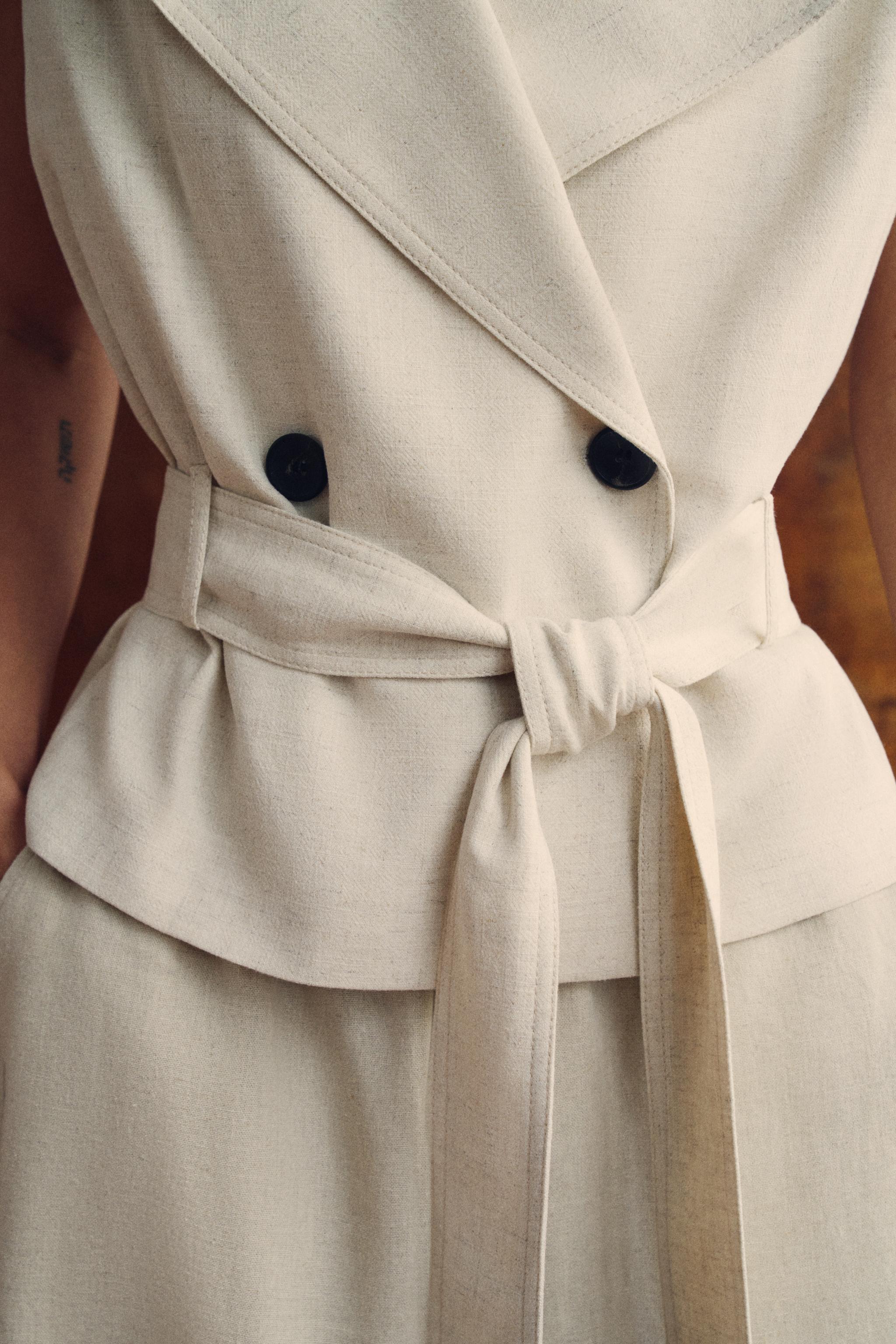 GILET CROISÉ AVEC CEINTURE EN LIN