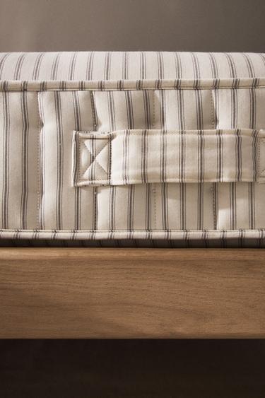 STRUCTURE DE LIT CHÊNE - Beige clair de Zara - Image 4