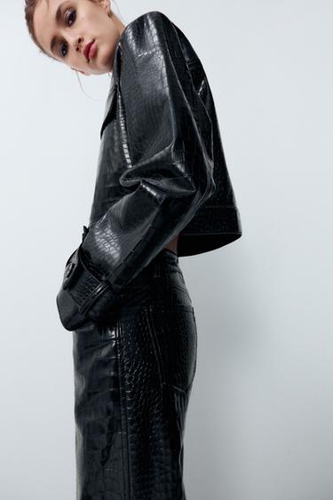 PANTALÓN RECTO EFECTO PIEL - Negro de Zara