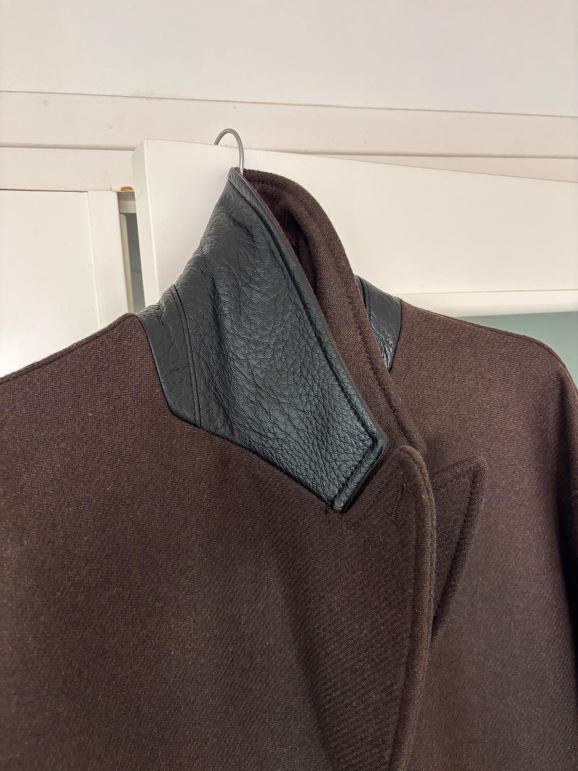 COAT WITH COMBINED LEATHER EFFECT COLLAR - Image 8
