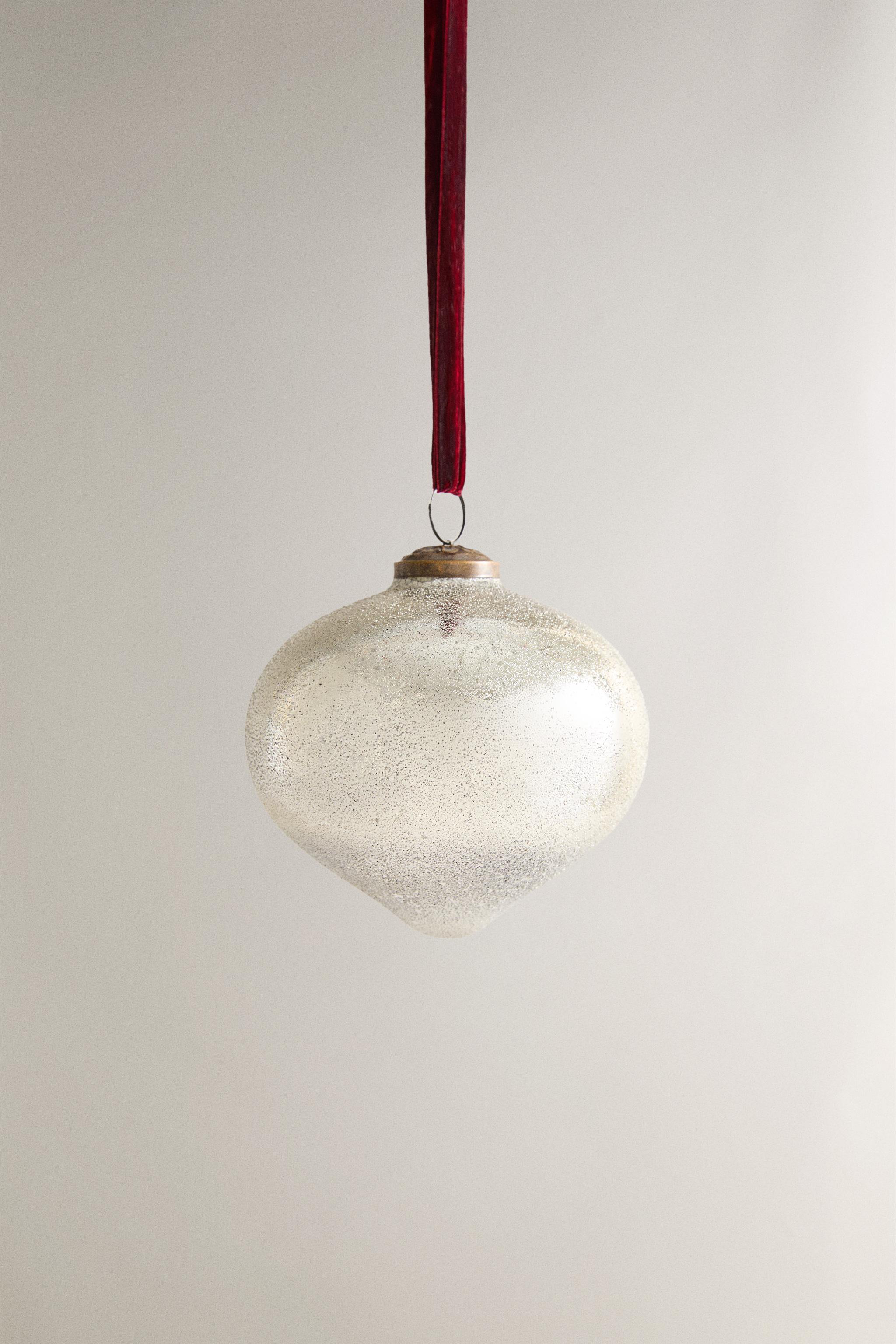 TEXTURED CHRISTMAS TREE ORNAMENT