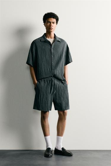 TEXTURED RELAXED FIT BERMUDA SHORTS - Blue by Zara