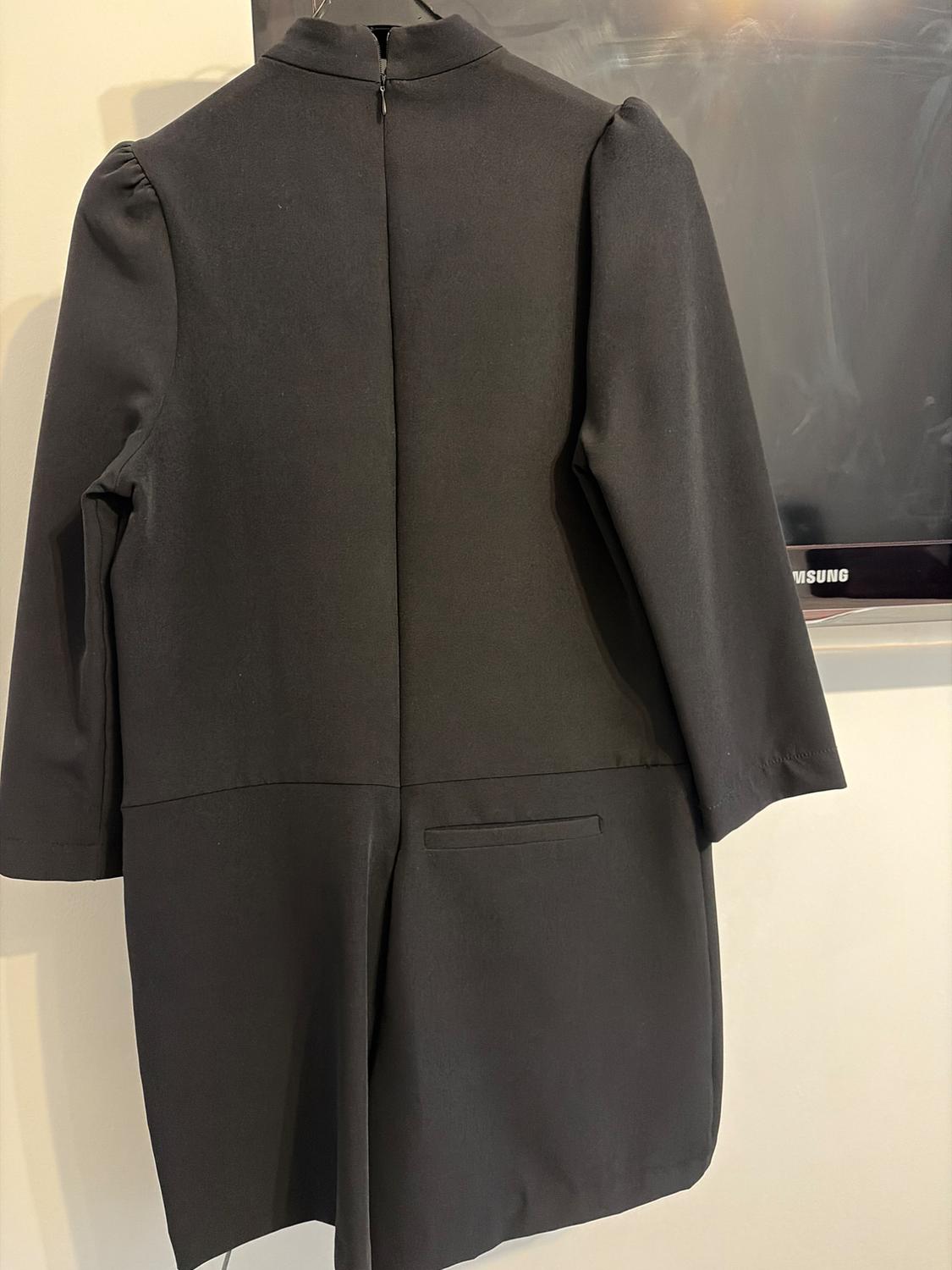 PLAYSUIT WITH POCKETS - Image 2