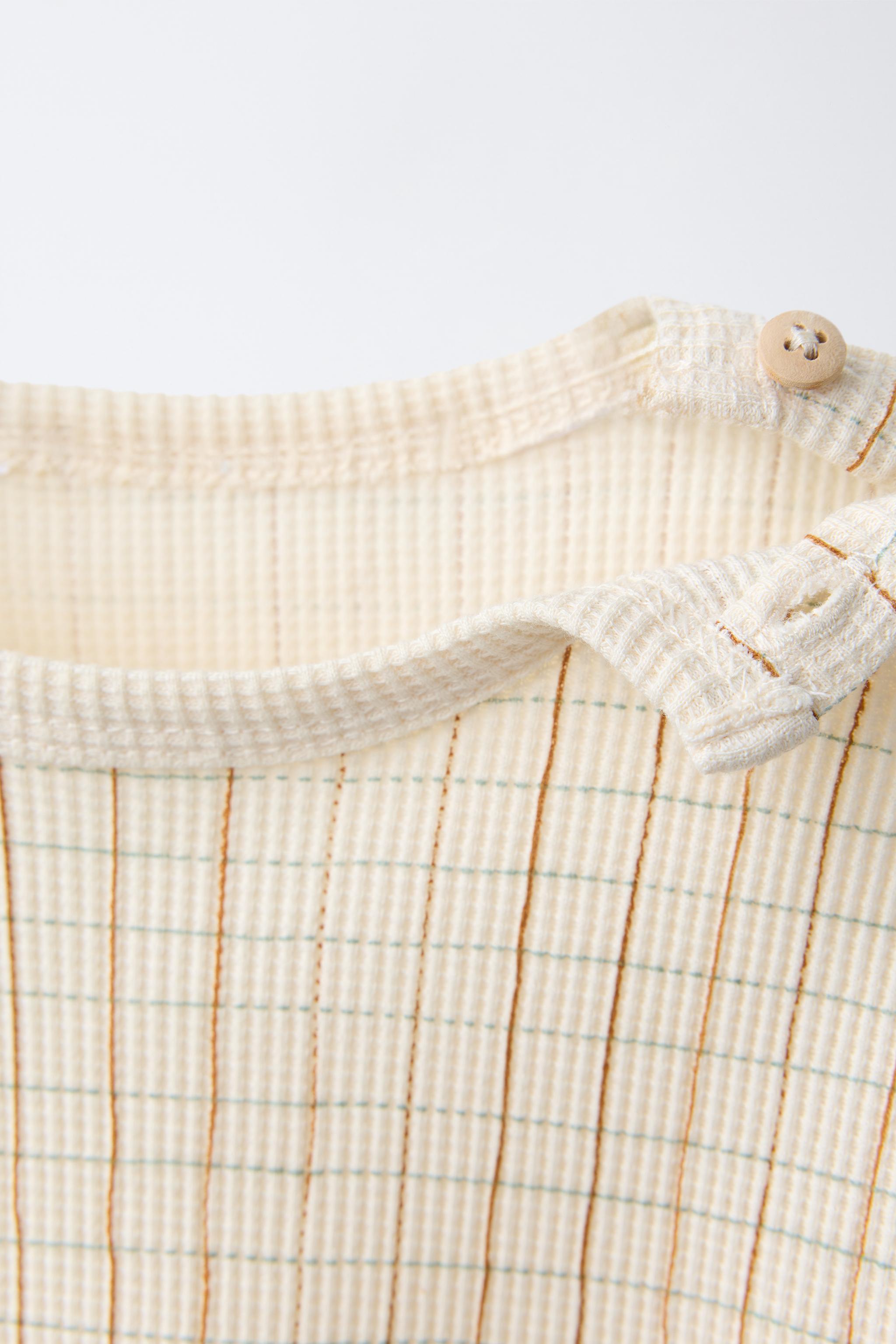 ENSEMBLE WAFFLE T-SHIRT ET BERMUDA À CARREAUX