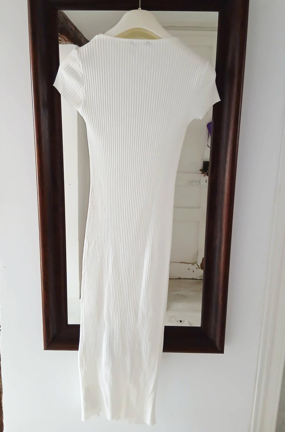 MIDI DRESS WITH BUTTONS - Image 2