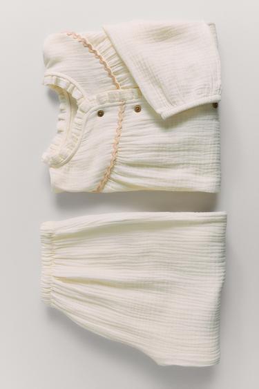 6-14 AÑOS/ PIJAMA TEXTURA ONDULINA CONTRASTE - Crudo de Zara