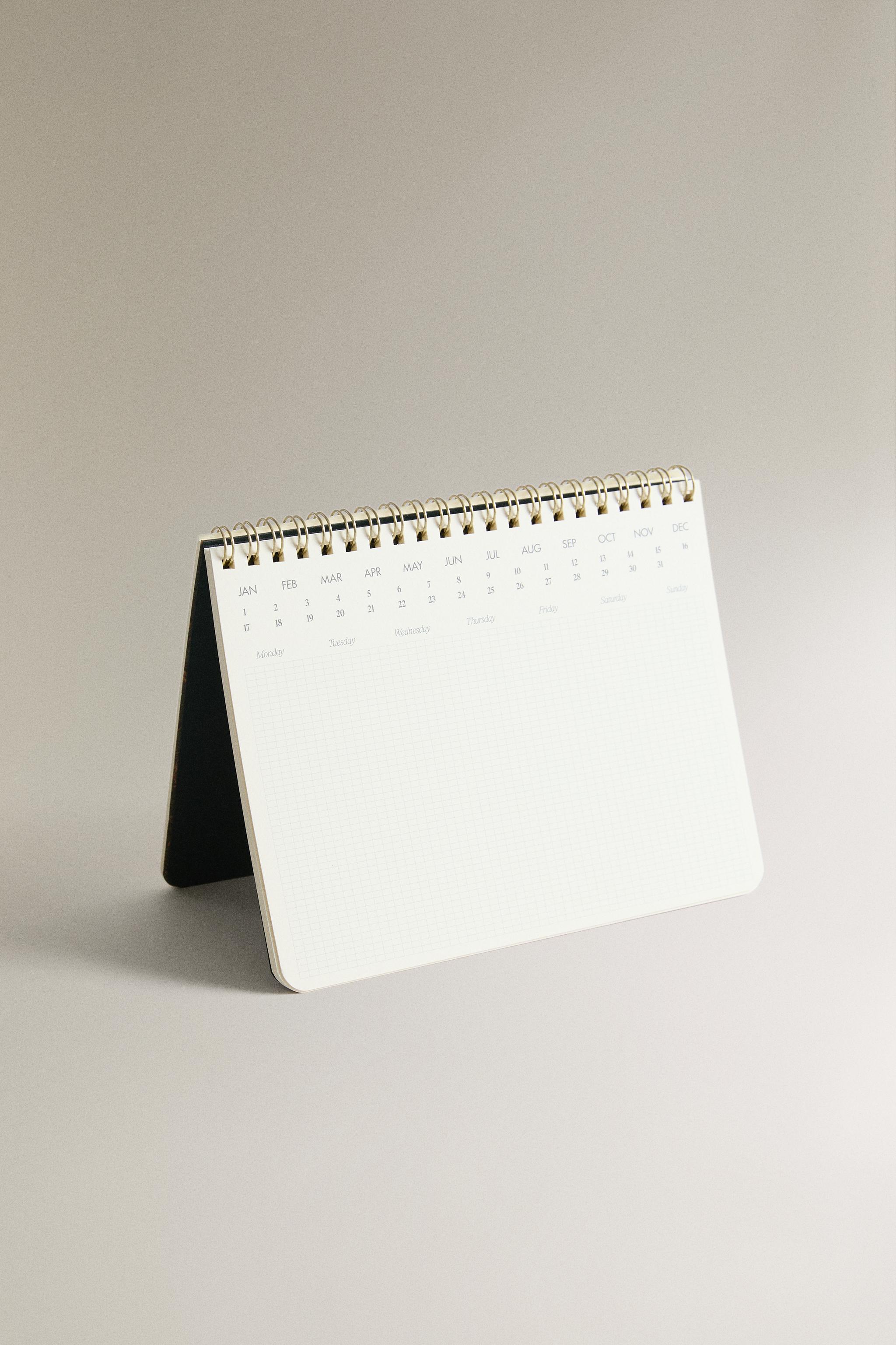 SPIRAL WEEKLY PLANNER