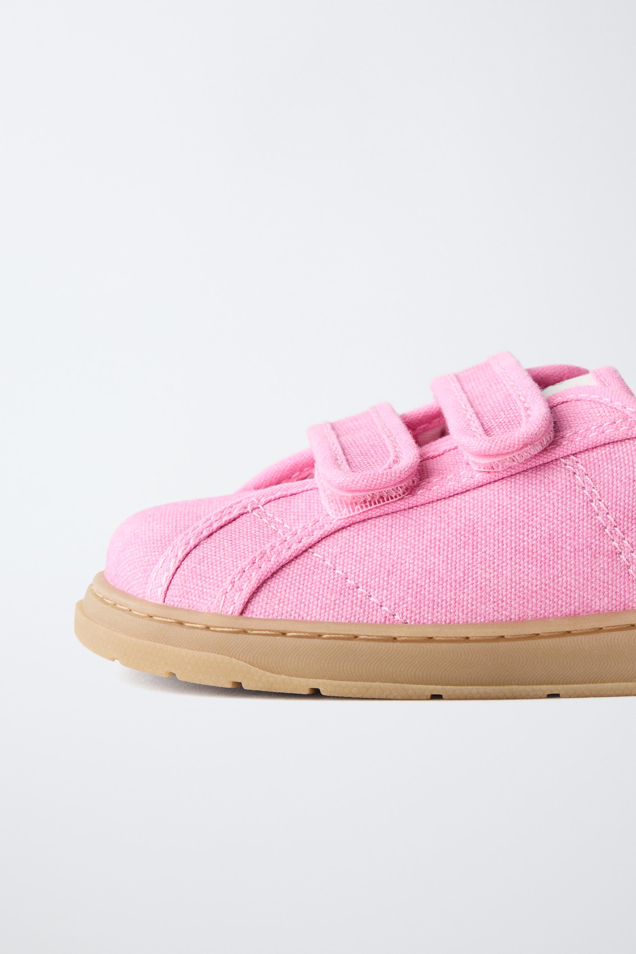 TEXTILE BAREFOOT SNEAKERS