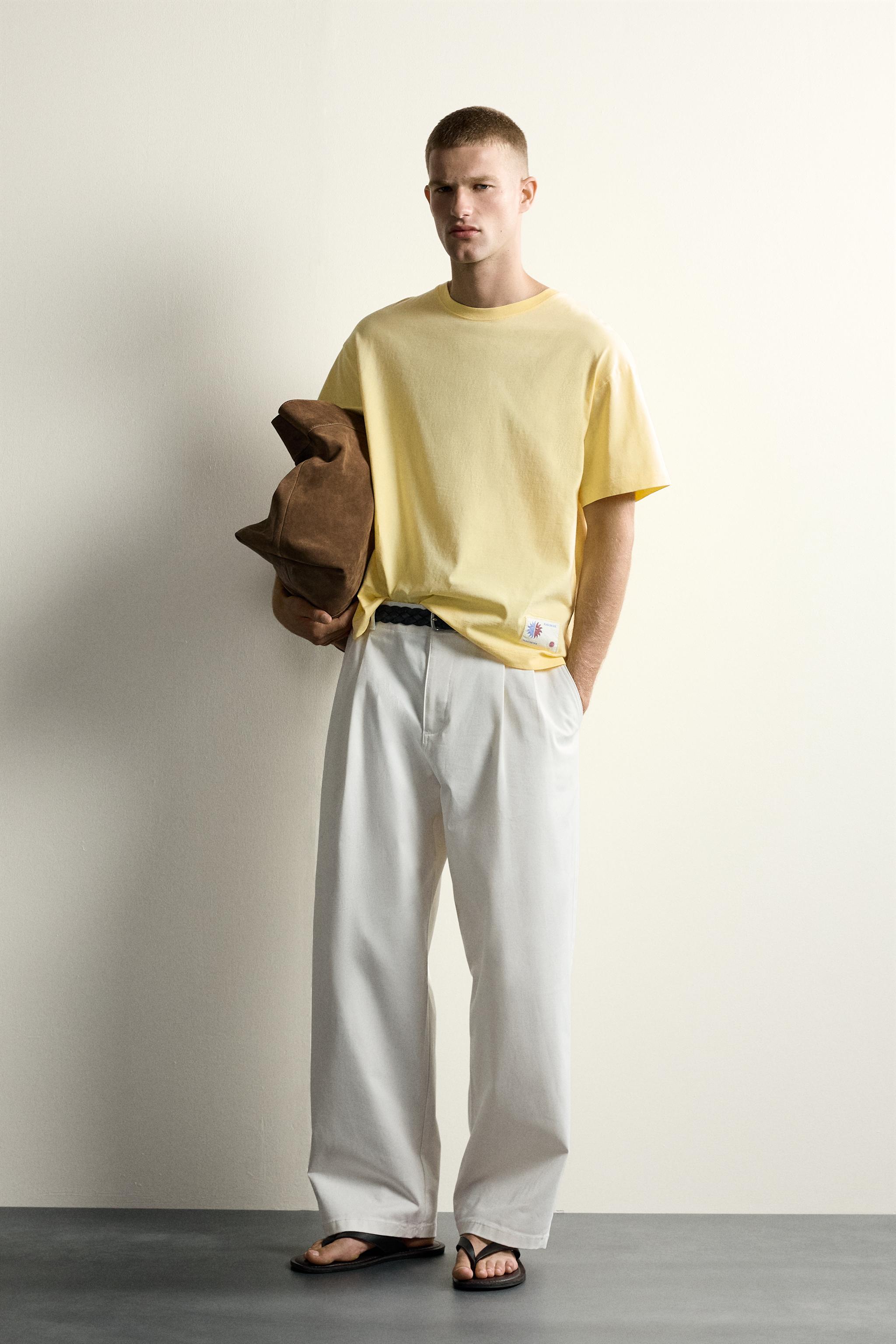 グラフィックプリント リラックスフィットTシャツ - バター | ZARA